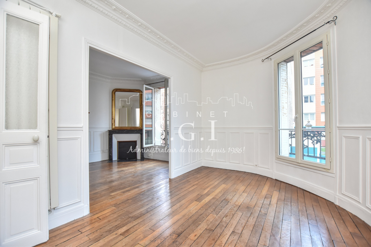 Location Appartement  2 pièces - 45.72m² 92120 Montrouge