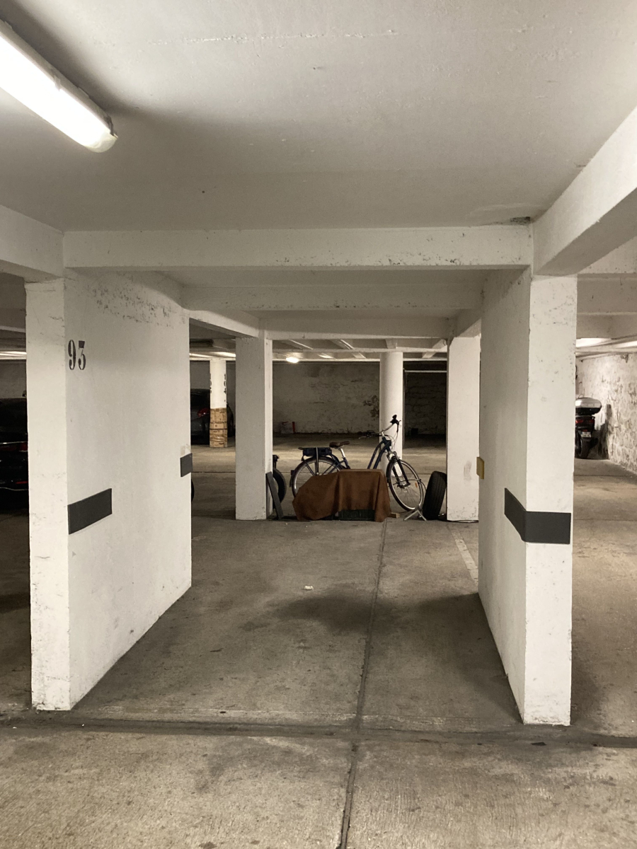 Location Parking  - 12m² 92120 Montrouge