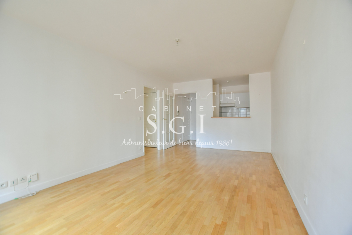 Location Appartement  2 pièces - 42.05m² 92120 Montrouge