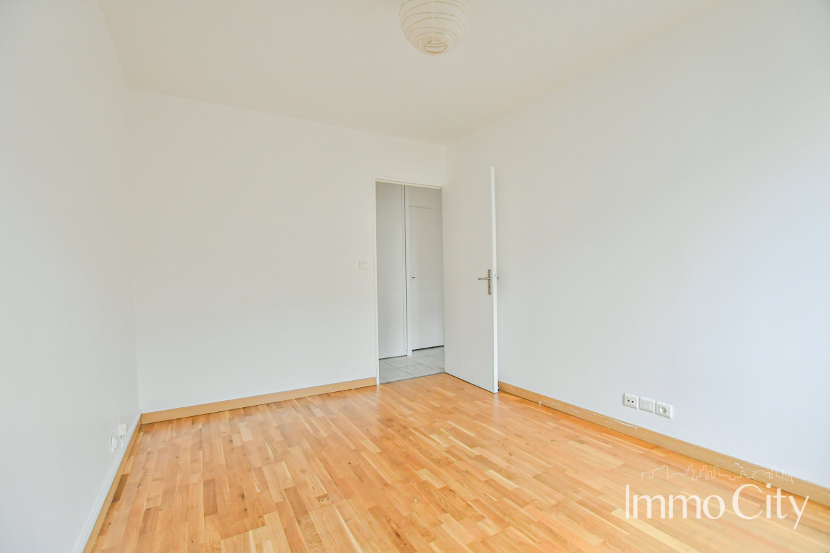Location Appartement  3 pièces - 63.18m² 92320 Chatillon
