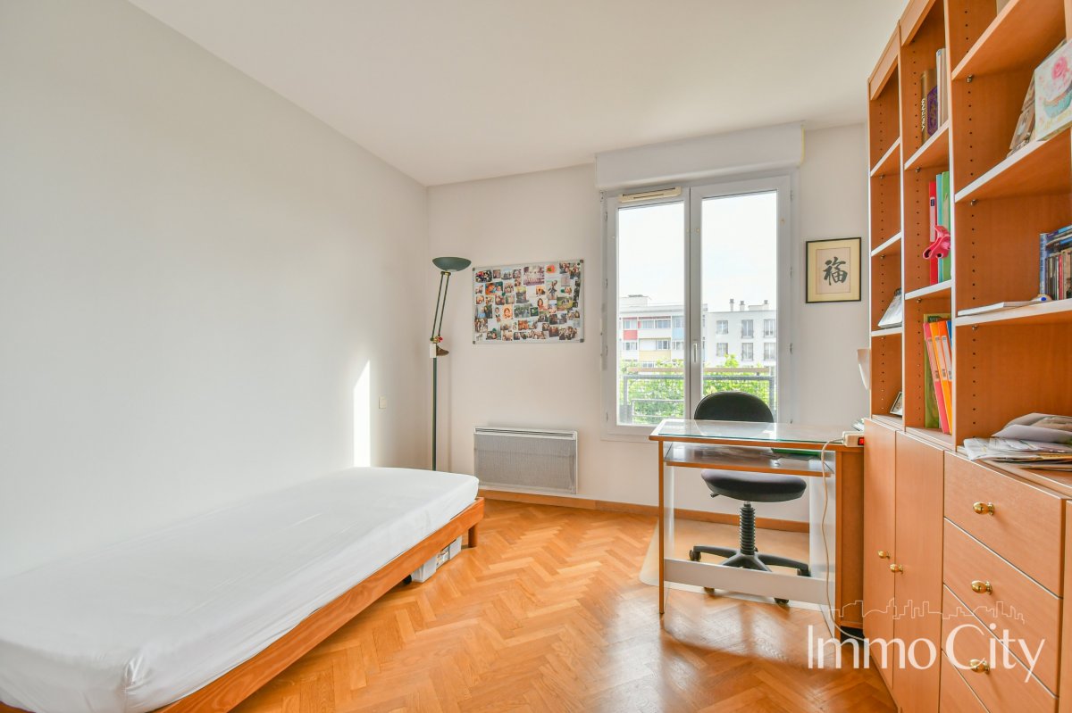 Vente Appartement  5 pièces - 111.83m² 92120 Montrouge