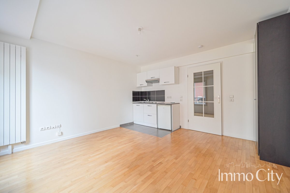 Location Appartement  1 pièce (studio) - 26.07m² 92120 Montrouge