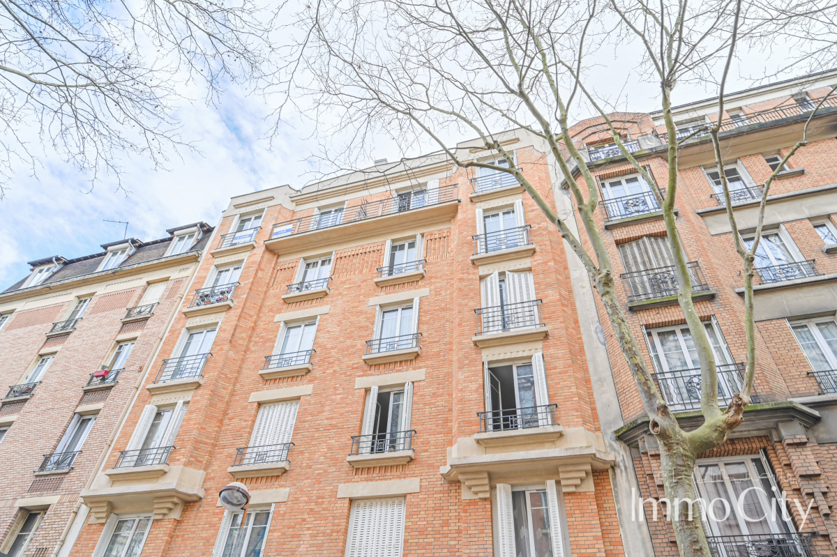 Location Appartement  2 pièces - 50m² 92120  Montrouge