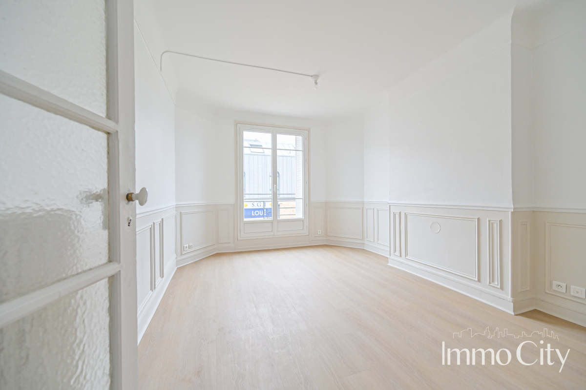 Location Appartement  2 pièces - 50m² 92120  Montrouge