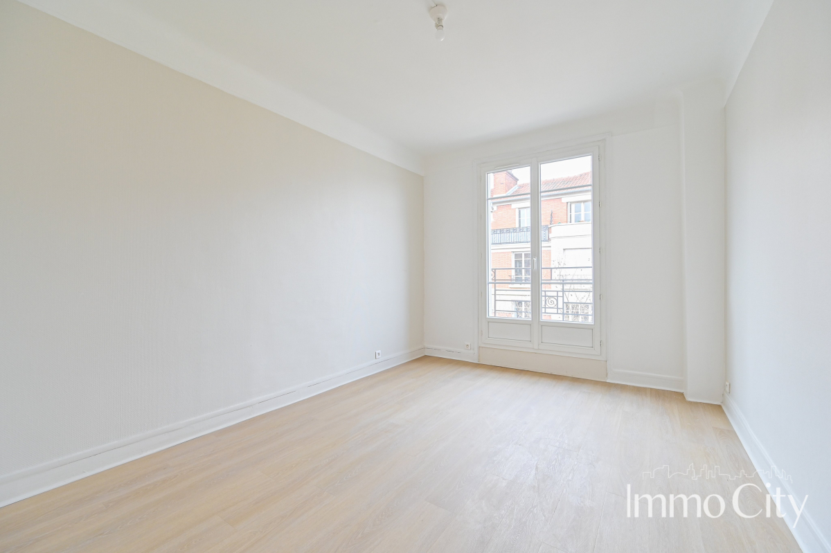 Location Appartement  2 pièces - 50m² 92120  Montrouge