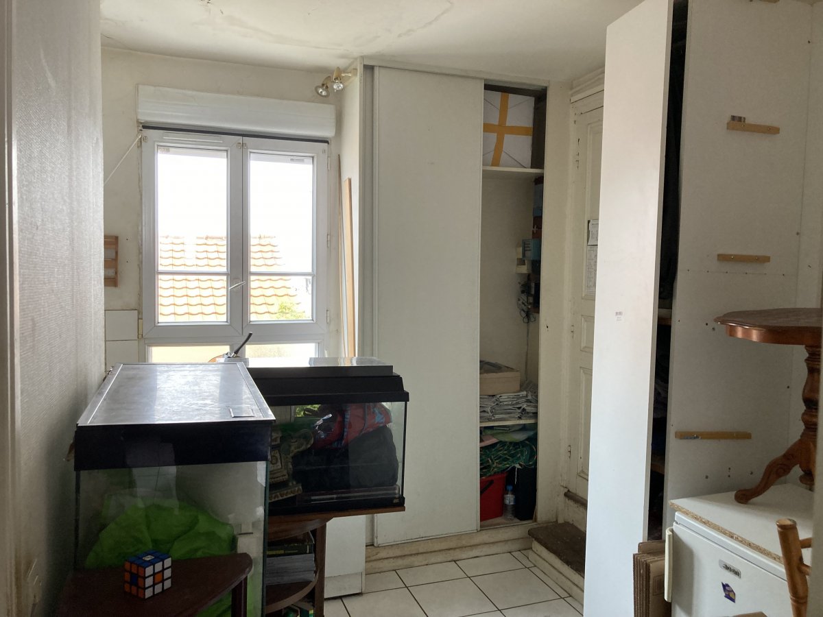 Vente Appartement meublé 1 pièce (studio) - 23.87m² 92240 Malakoff