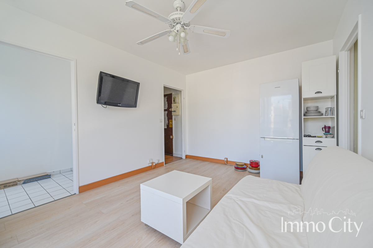 Location Appartement meublé 2 pièces - 34.44m² 94250  Gentilly
