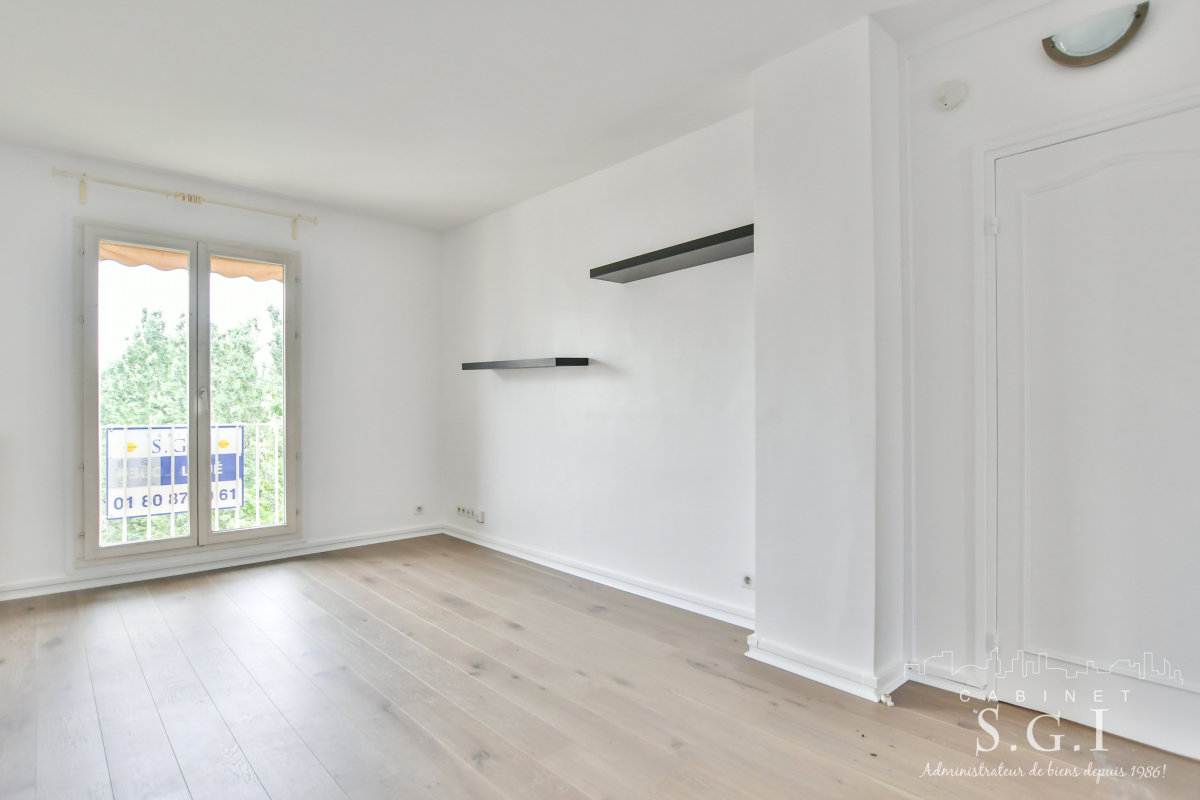 Location Appartement  3 pièces - 55.48m² 92120 Montrouge