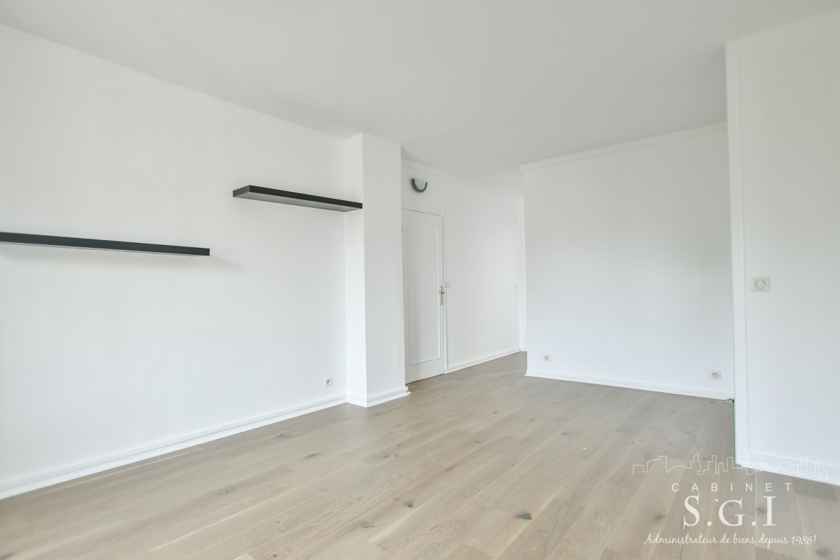 Location Appartement  3 pièces - 55.48m² 92120 Montrouge