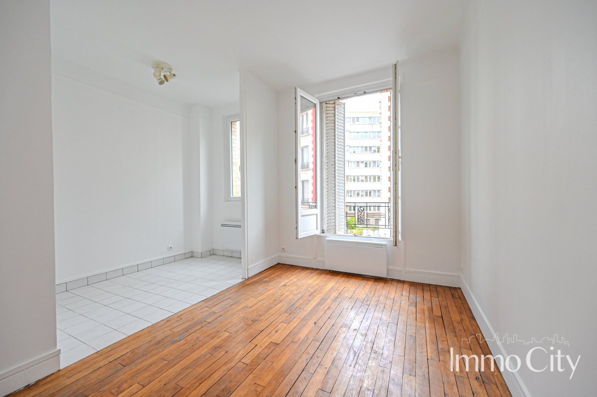 Location Appartement  3 pièces - 47m² 92130 Issy-les-moulineaux