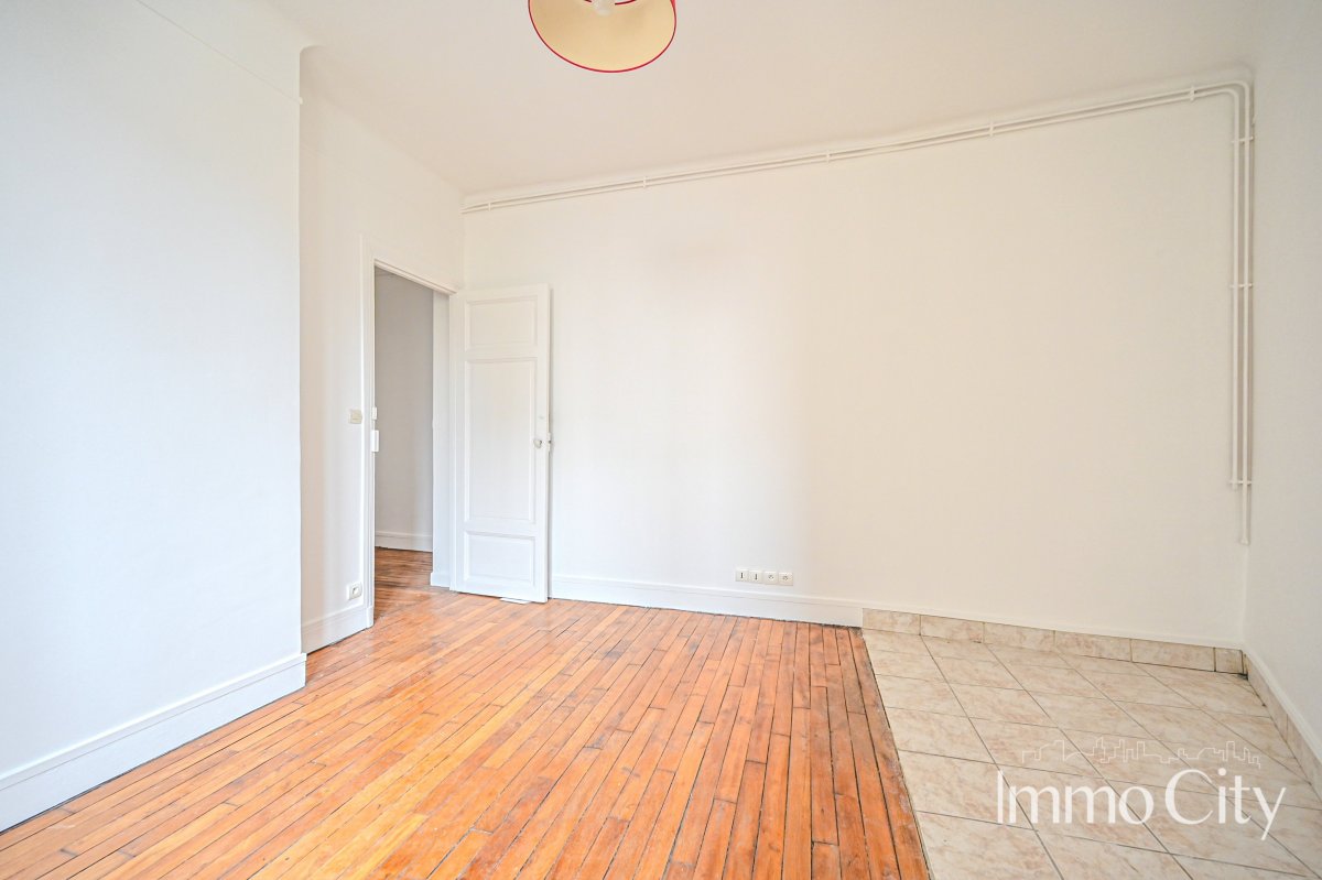 Location Appartement  3 pièces - 47m² 92130 Issy-les-moulineaux