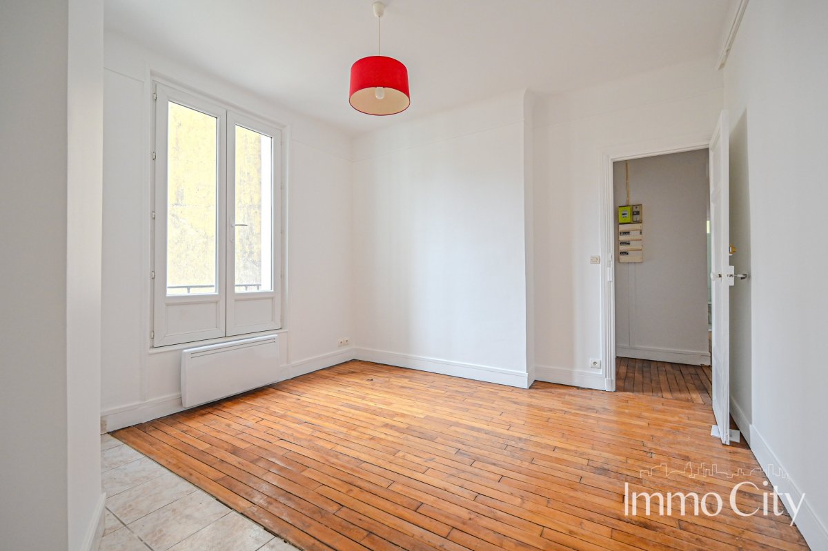 Location Appartement  3 pièces - 47m² 92130 Issy-les-moulineaux