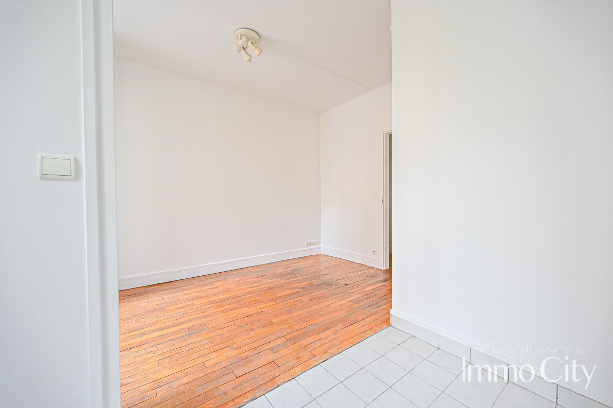 Location Appartement  3 pièces - 47m² 92130 Issy-les-moulineaux