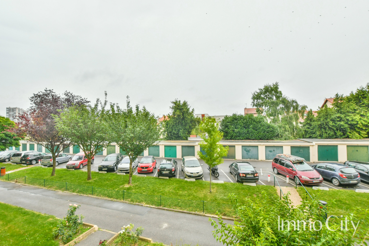 Location Appartement  4 pièces - 55.57m² 92320 Chatillon