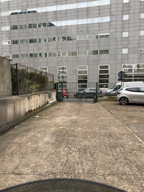 Vente Box  - 100m² 92120 Montrouge