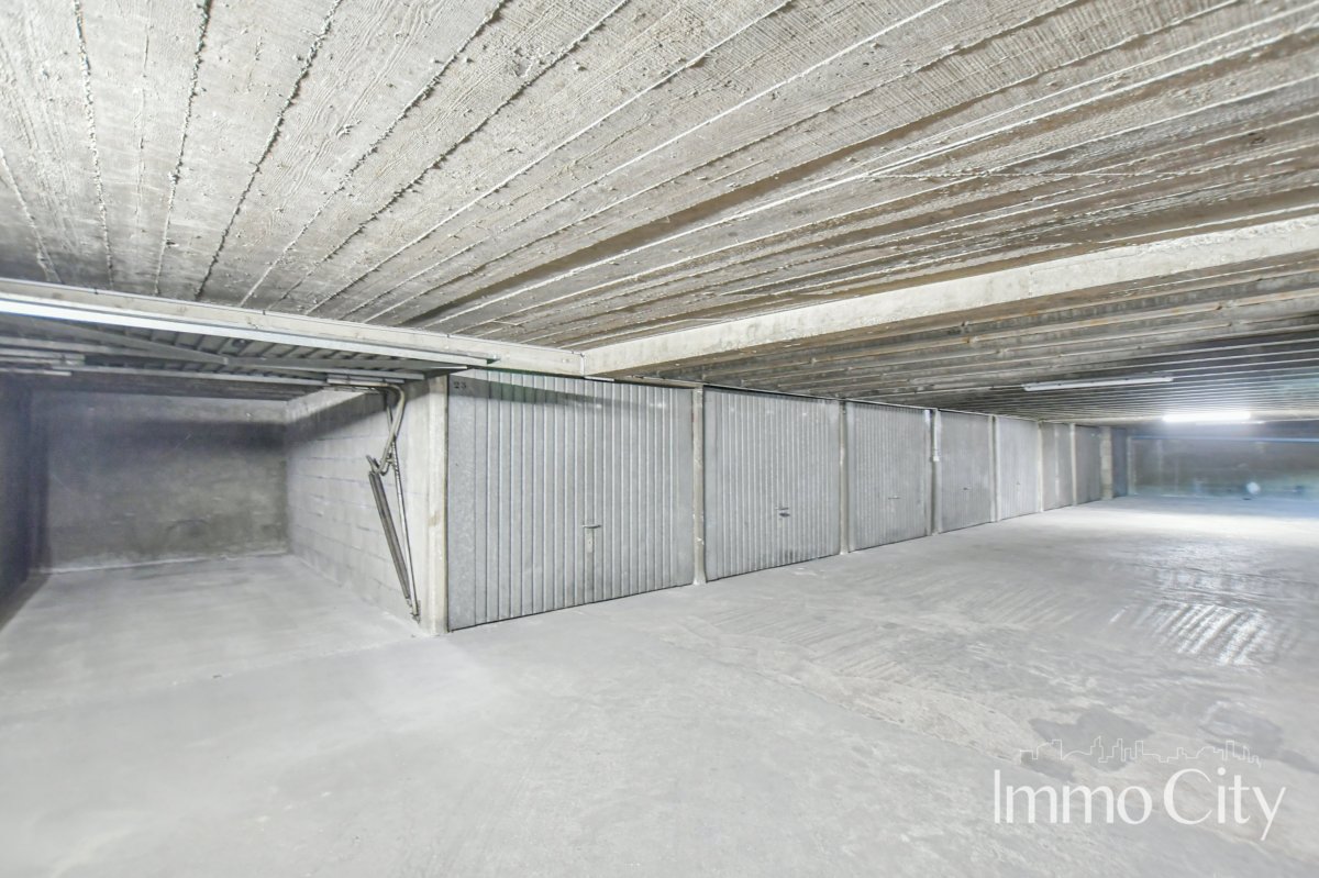 Vente Box  - 100m² 92120 Montrouge