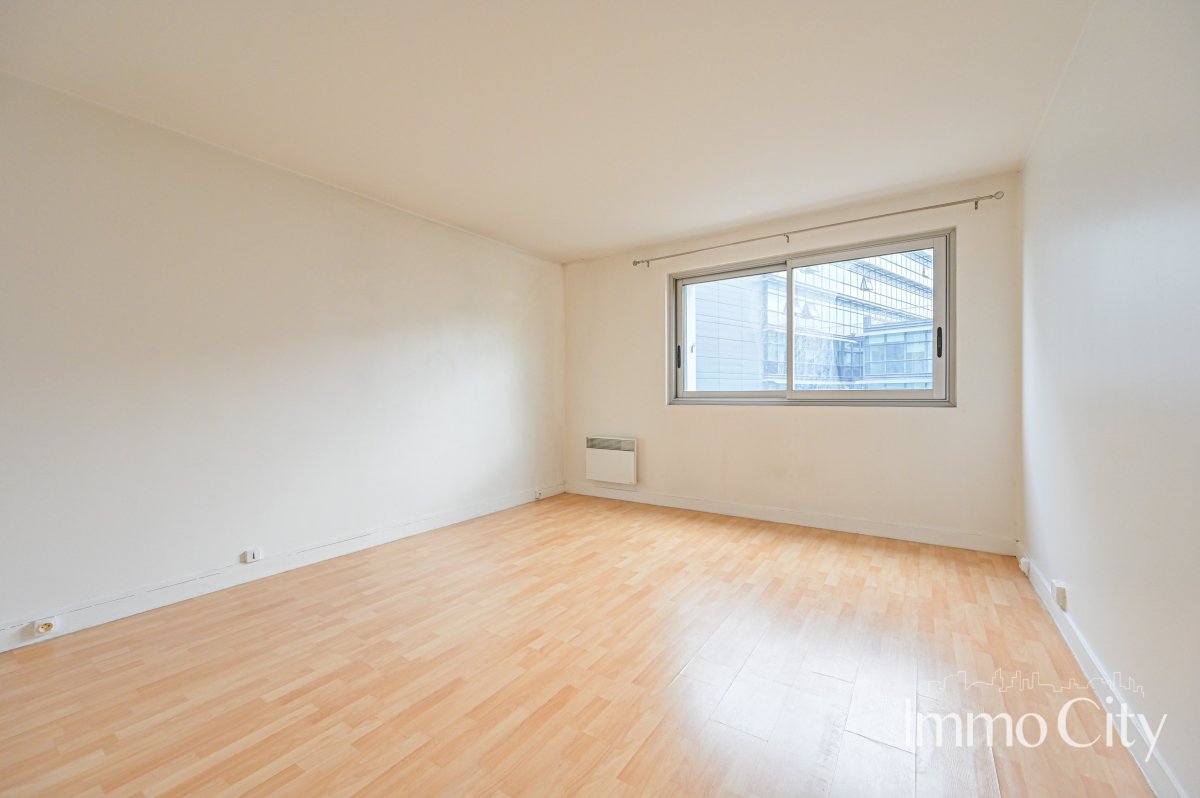 Location Appartement  1 pièce (studio) - 26m² 92120 Montrouge