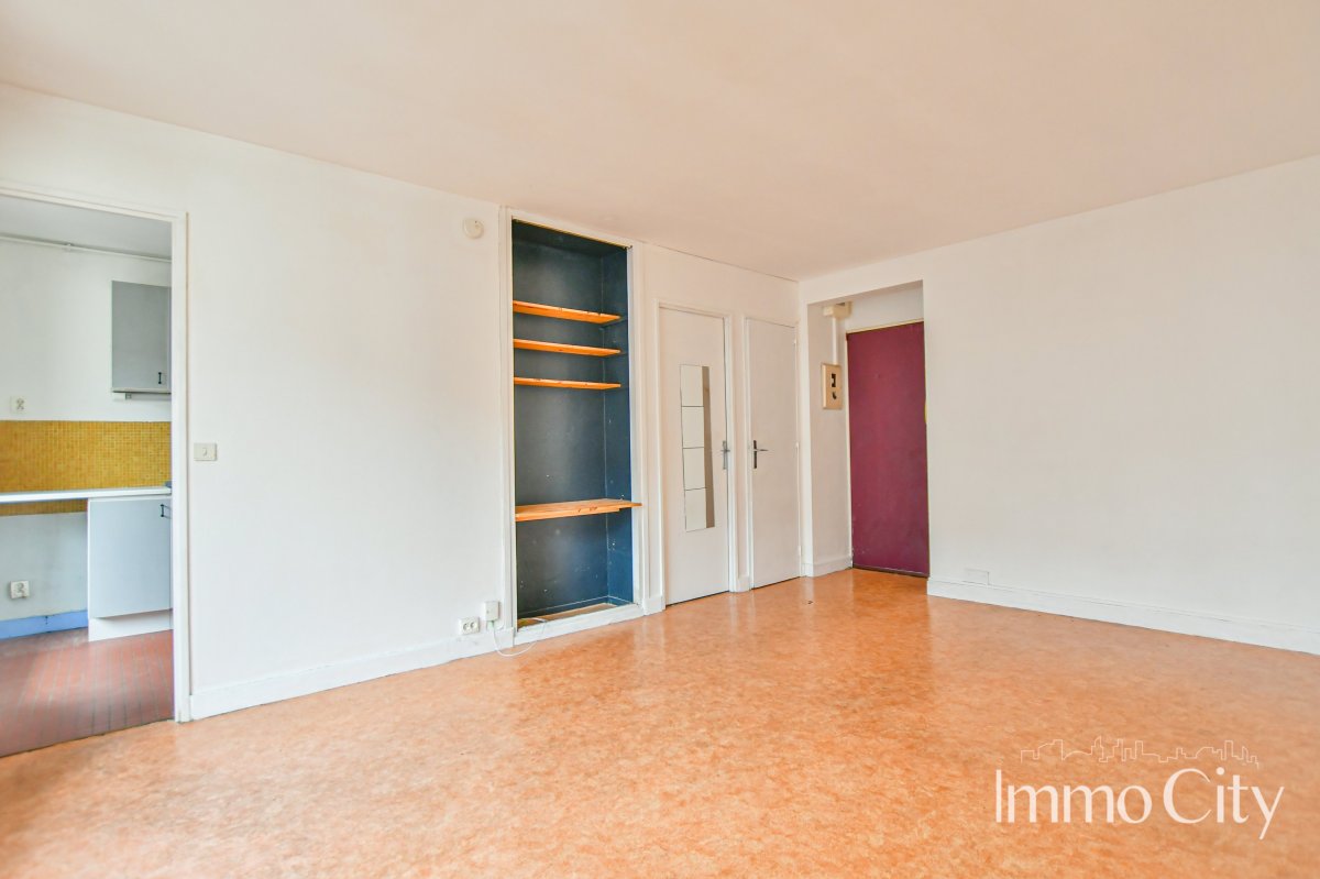 Vente Appartement  1 pièce (studio) - 32.23m² 92120 Montrouge