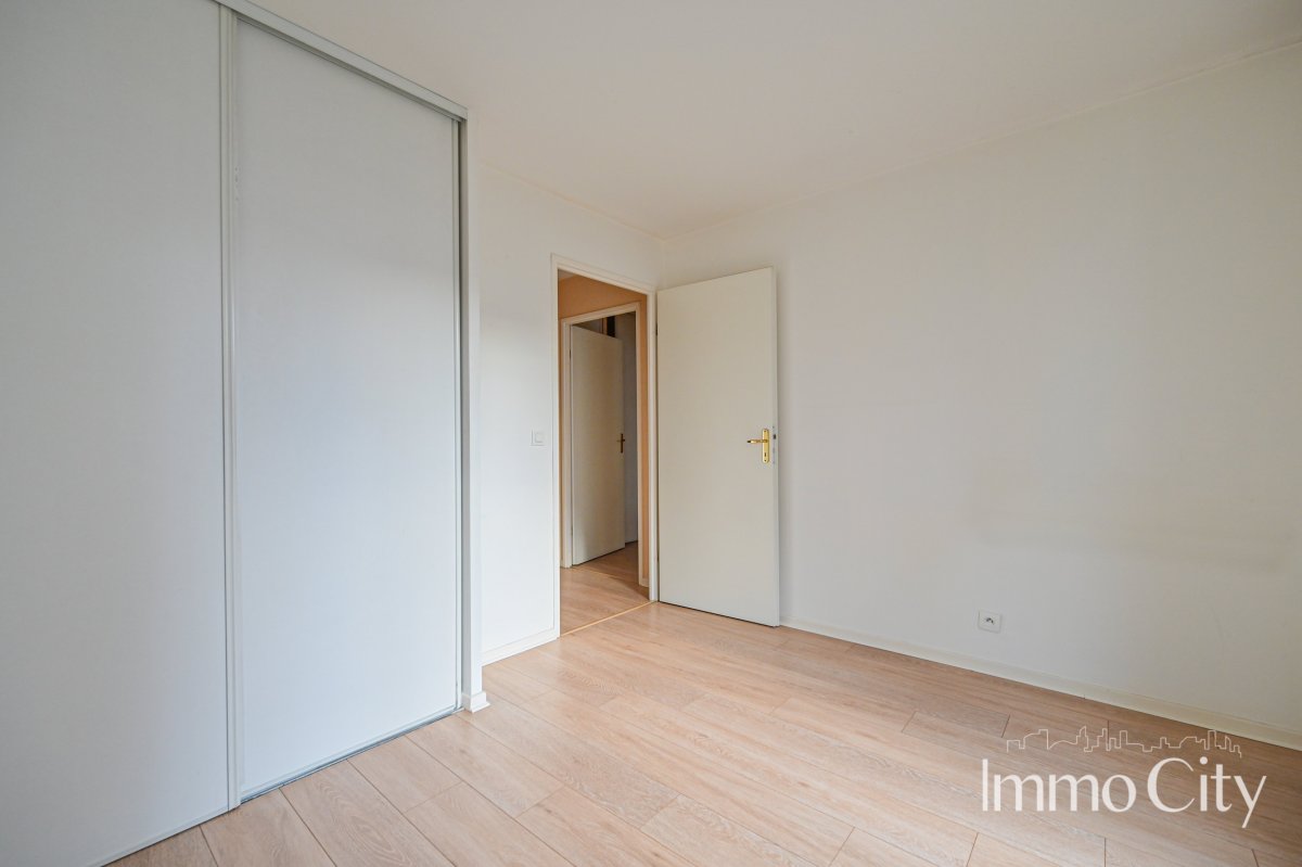 Vente Appartement  2 pièces - 52m² 92120 Montrouge