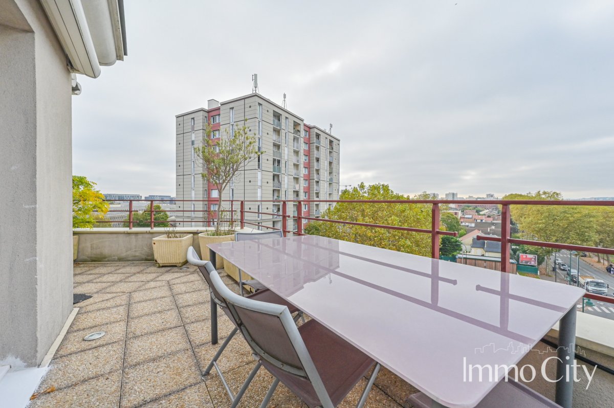 Location Appartement  5 pièces - 102.45m² 92120 Montrouge