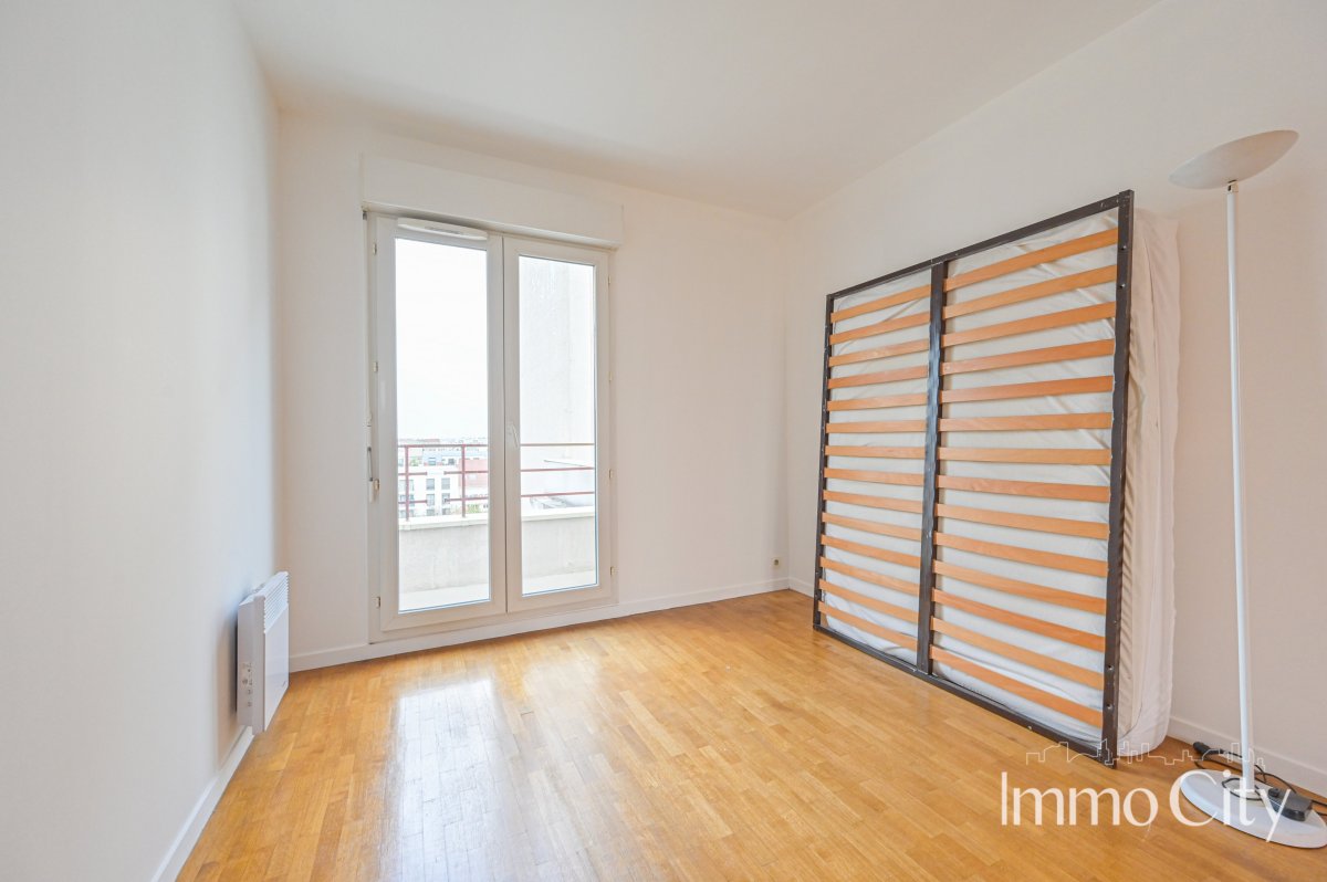 Location Appartement  5 pièces - 102.45m² 92120 Montrouge