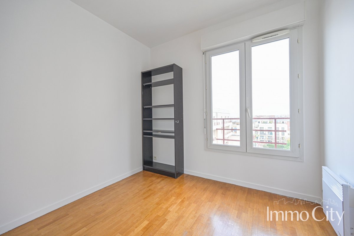 Location Appartement  5 pièces - 102.45m² 92120 Montrouge