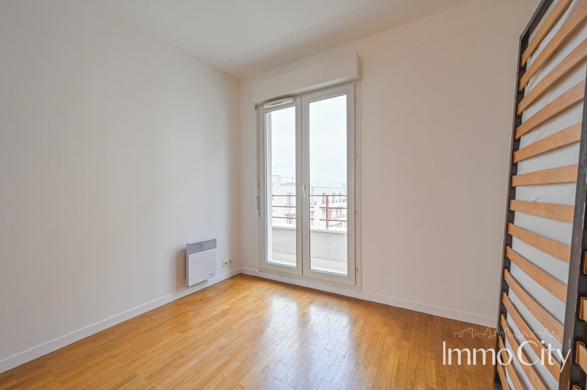 Location Appartement  5 pièces - 102.45m² 92120 Montrouge