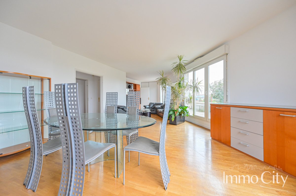 Location Appartement  5 pièces - 102.45m² 92120 Montrouge