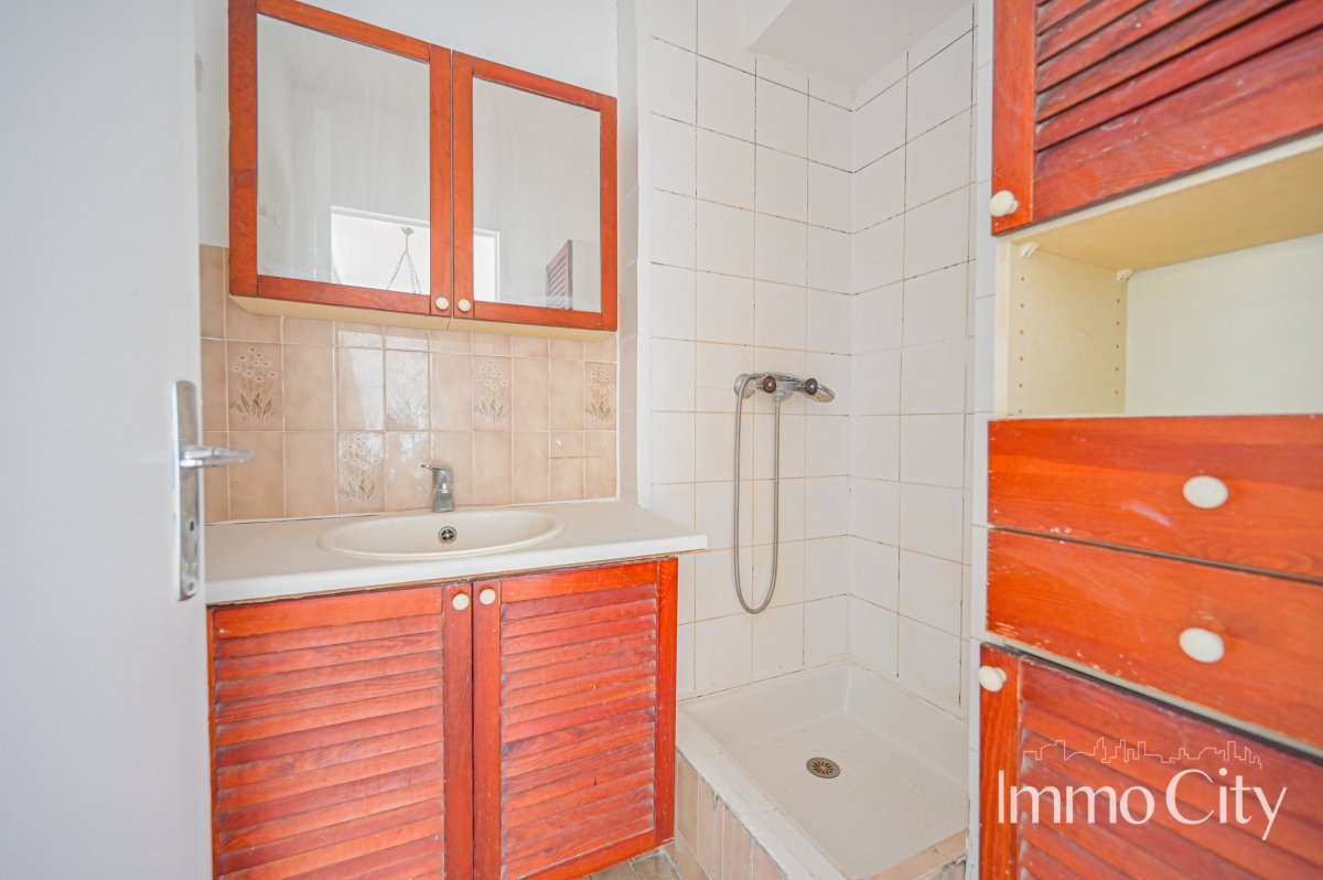 Location Appartement  4 pièces - 77.97m² 94230 Cachan