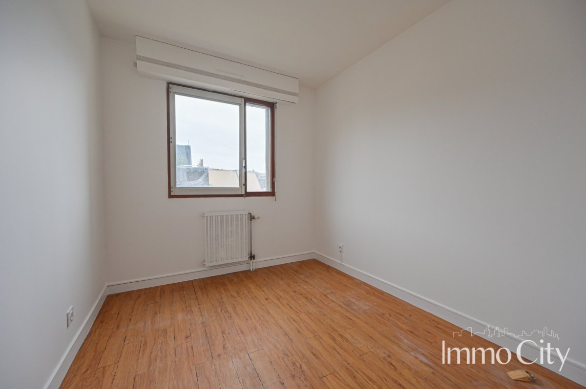 Location Appartement  4 pièces - 77.97m² 94230 Cachan