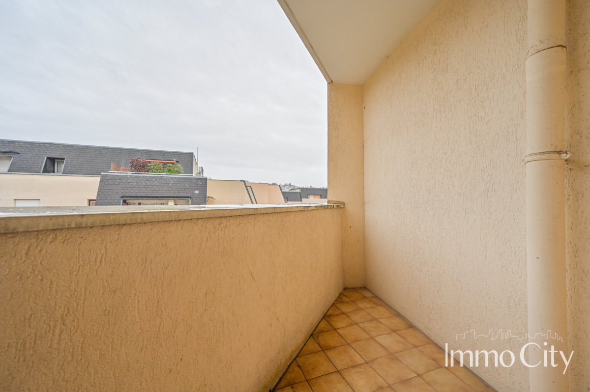 Location Appartement  4 pièces - 77.97m² 94230 Cachan