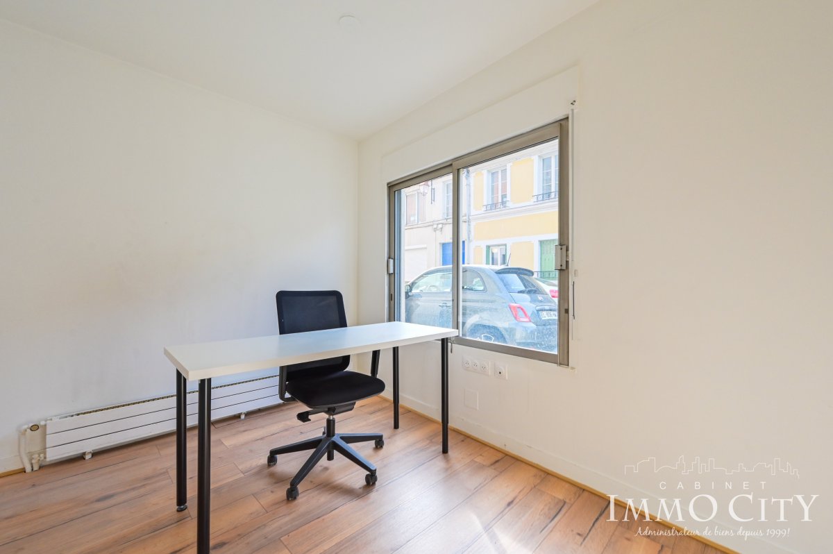 Location Bureau  4 pièces - 55.58m² 92120 Montrouge