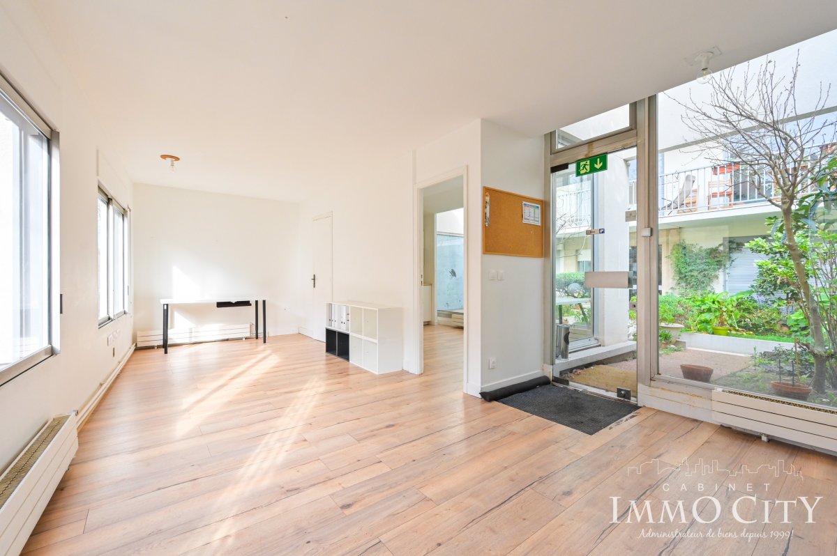 Location Bureau  4 pièces - 55.58m² 92120 Montrouge
