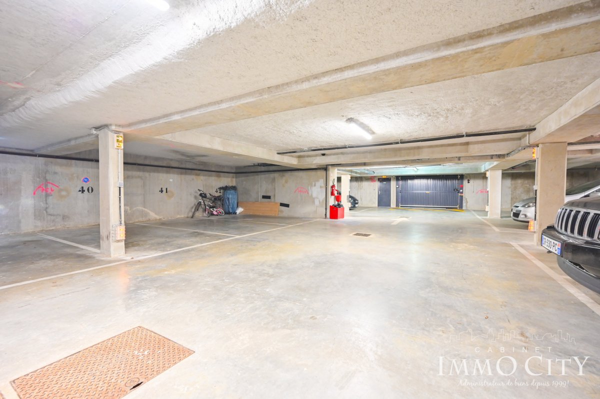 Vente Parking  - 12m² 92160 Antony