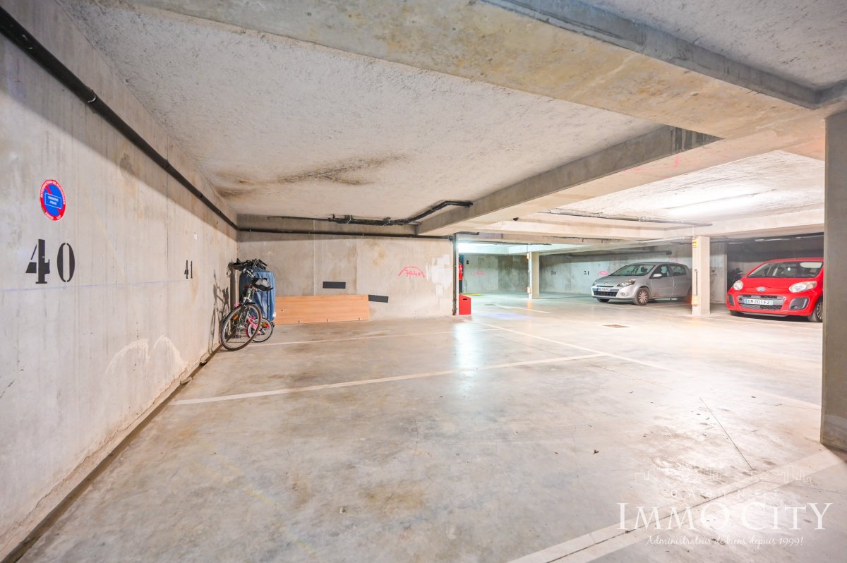 Vente Parking  - 12m² 92160 Antony