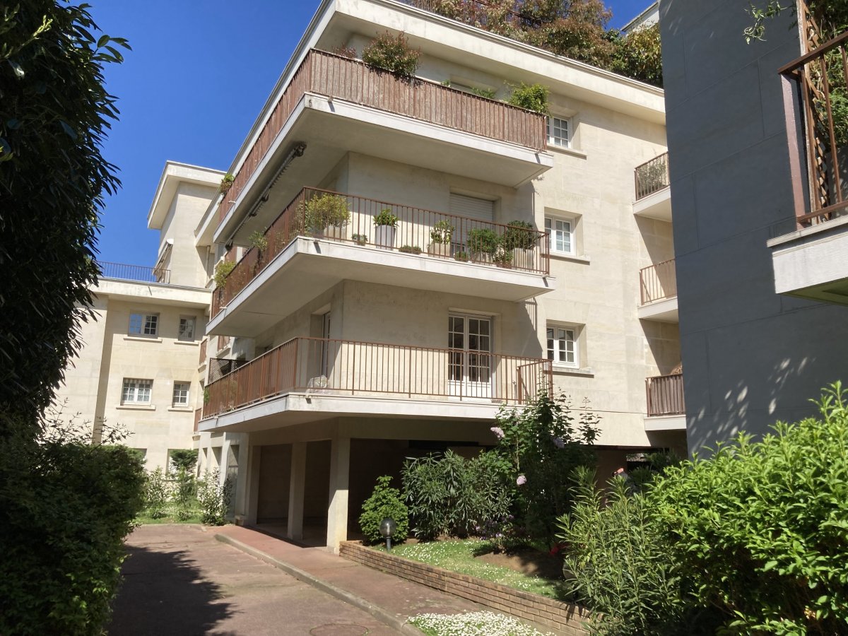 Location Appartement  1 pièce (studio) - 18m² 92260 Fontenay-aux-roses
