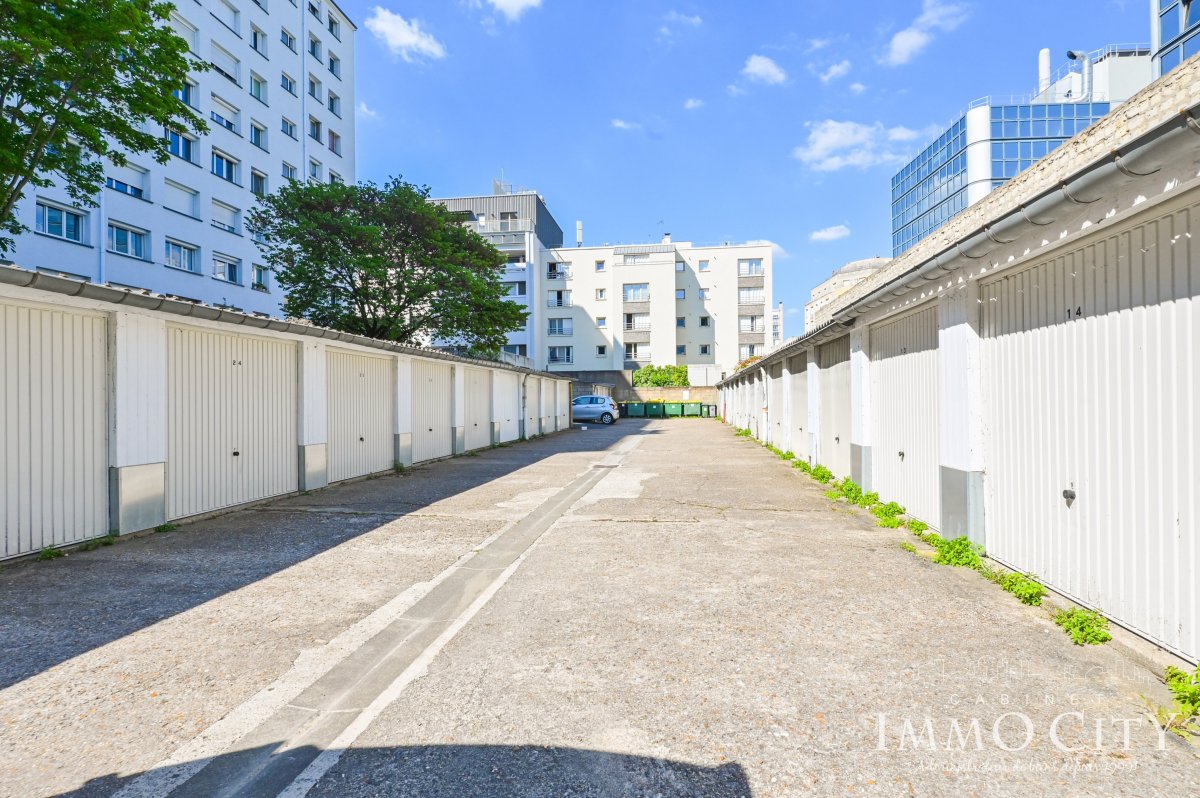 Location Box  - 12m² 92120 Montrouge