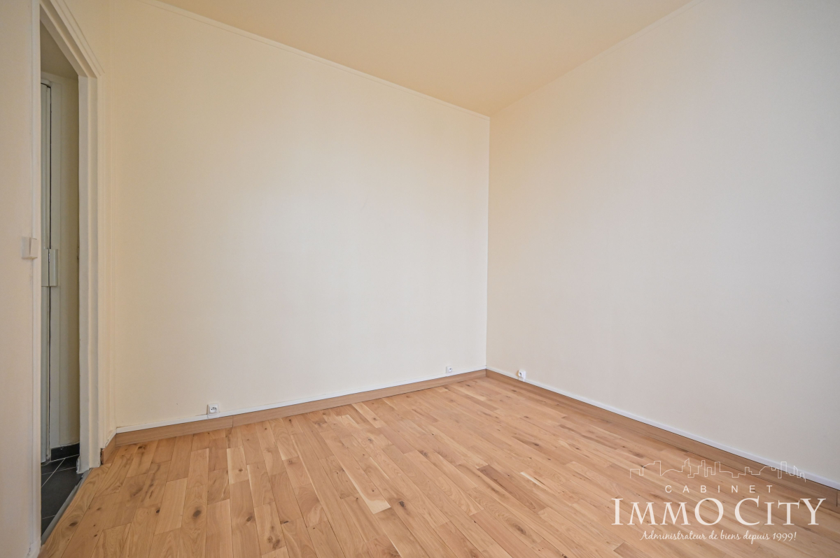 Location Appartement  1 pièce (studio) - 17.11m² 75015 Paris