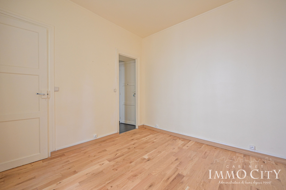 Location Appartement  1 pièce (studio) - 17.11m² 75015 Paris