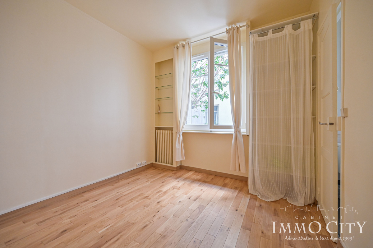 Location Appartement  1 pièce (studio) - 17.11m² 75015 Paris