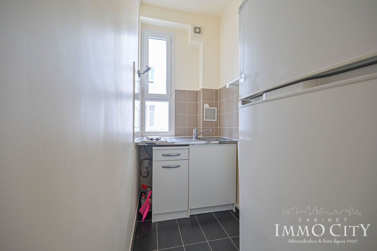 Location Appartement  1 pièce (studio) - 17.11m² 75015 Paris