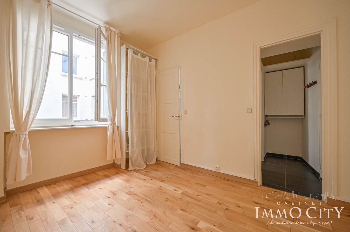 Location Appartement  1 pièce (studio) - 17.11m² 75015 Paris