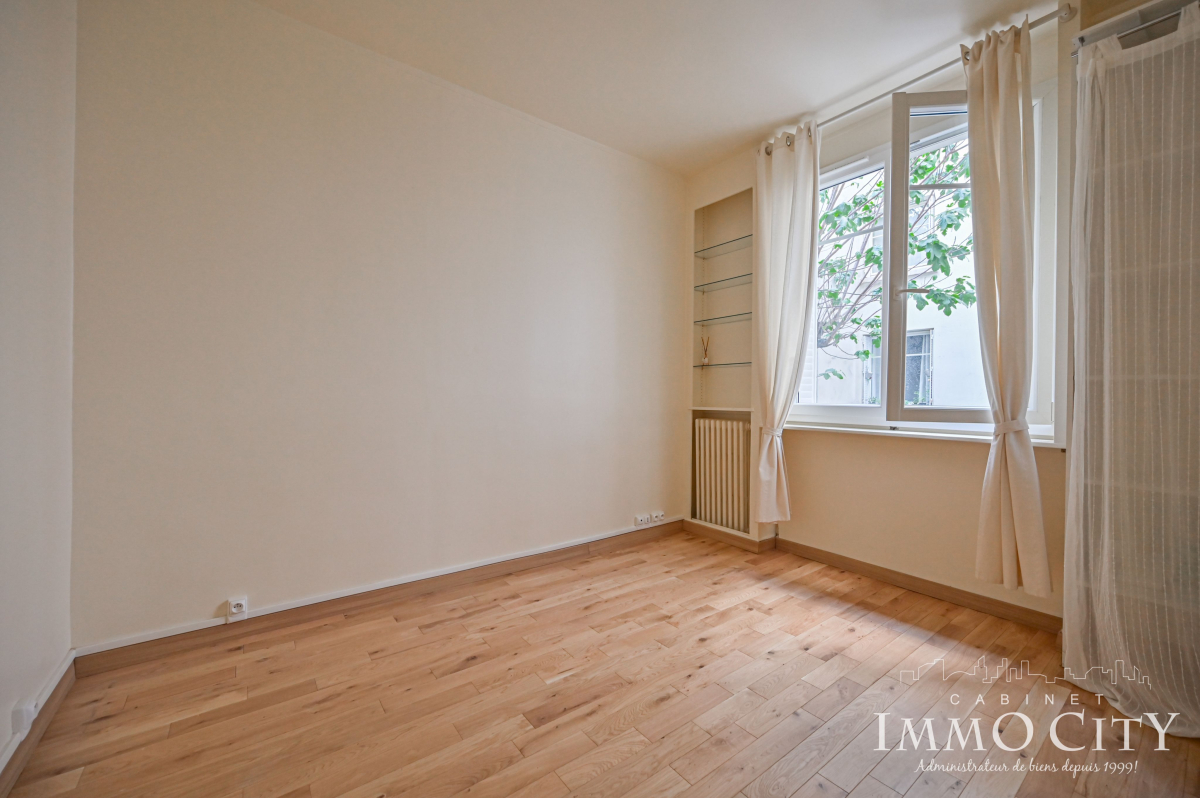 Location Appartement  1 pièce (studio) - 17.11m² 75015 Paris