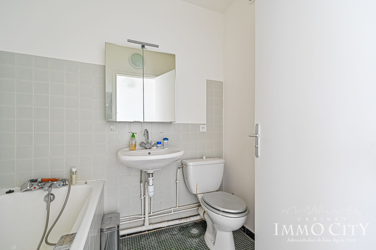 Vente Appartement  1 pièce (studio) - 20.9m² 92800 Puteaux