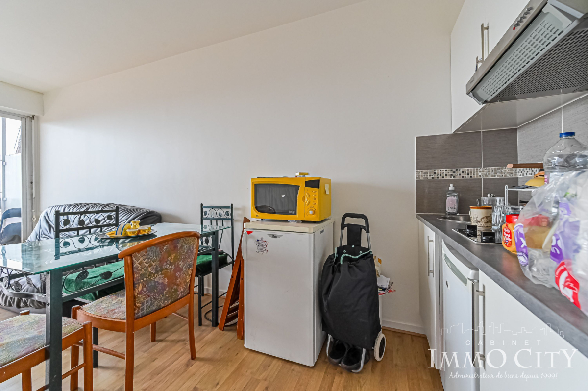 Vente Appartement  1 pièce (studio) - 20.9m² 92800 Puteaux