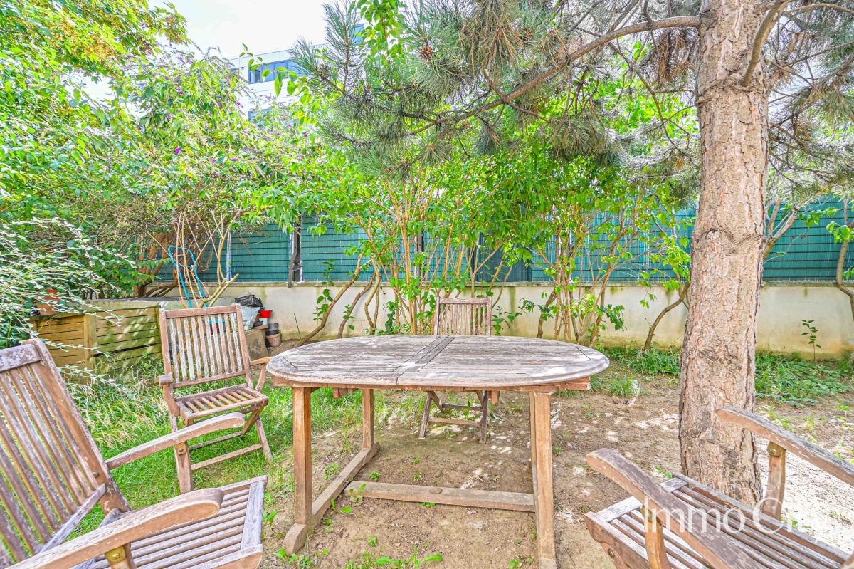 Location Appartement meublé 2 pièces - 45.03m² 92120 Montrouge