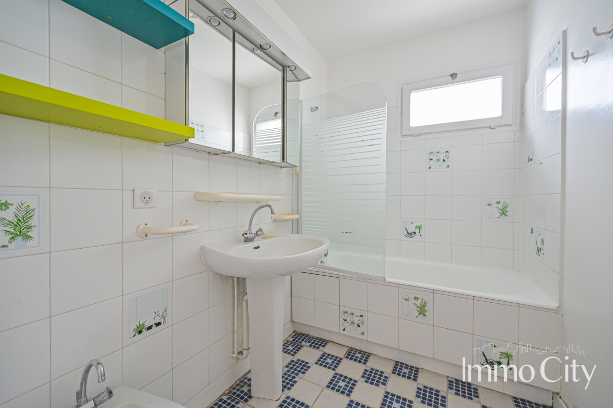 Location Appartement  4 pièces - 85.17m² 92100 Boulogne-billancourt