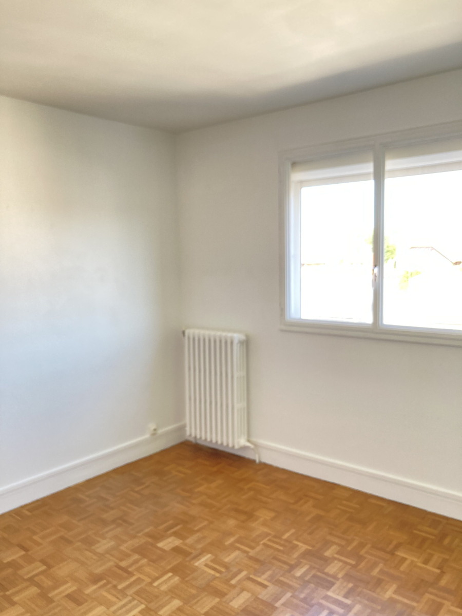 Location Appartement  2 pièces - 47.44m² 92140 Clamart