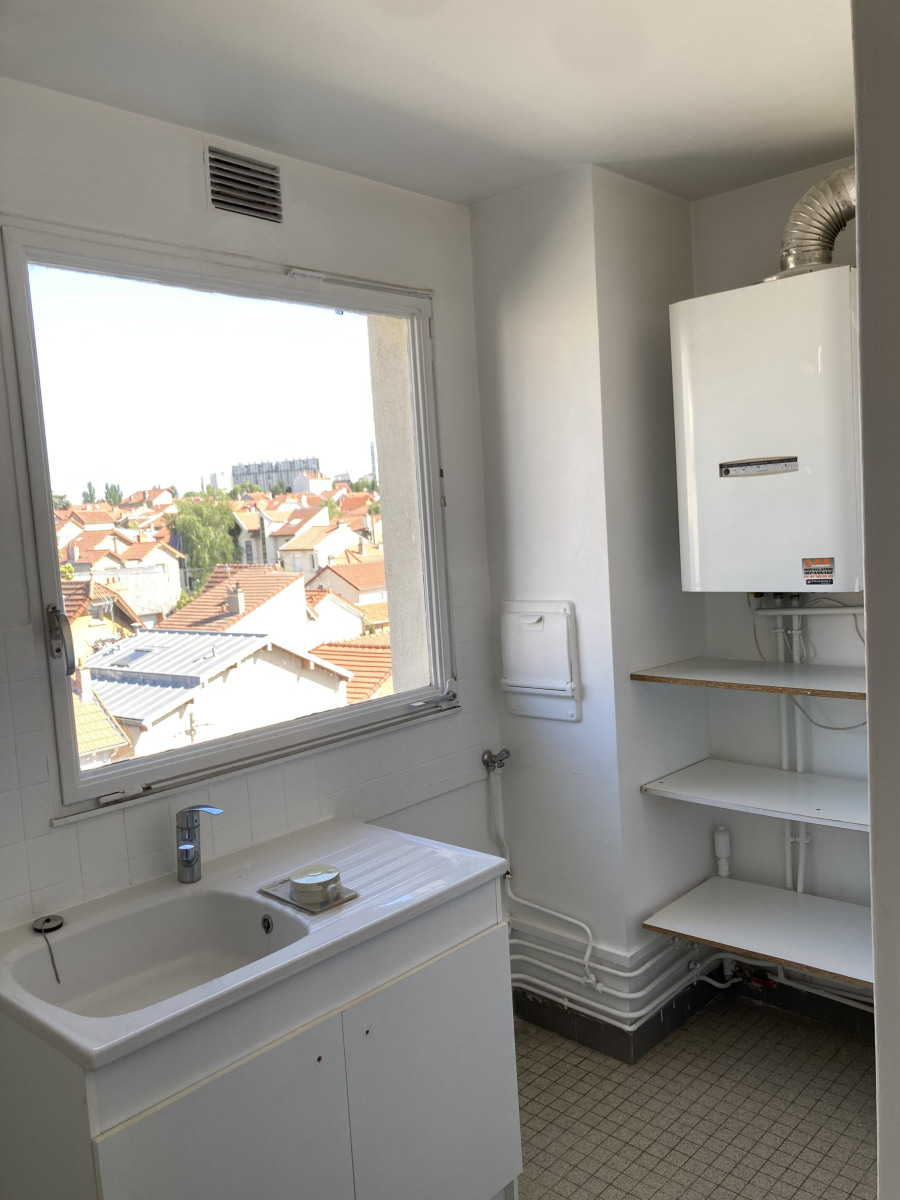 Location Appartement  2 pièces - 47.44m² 92140 Clamart