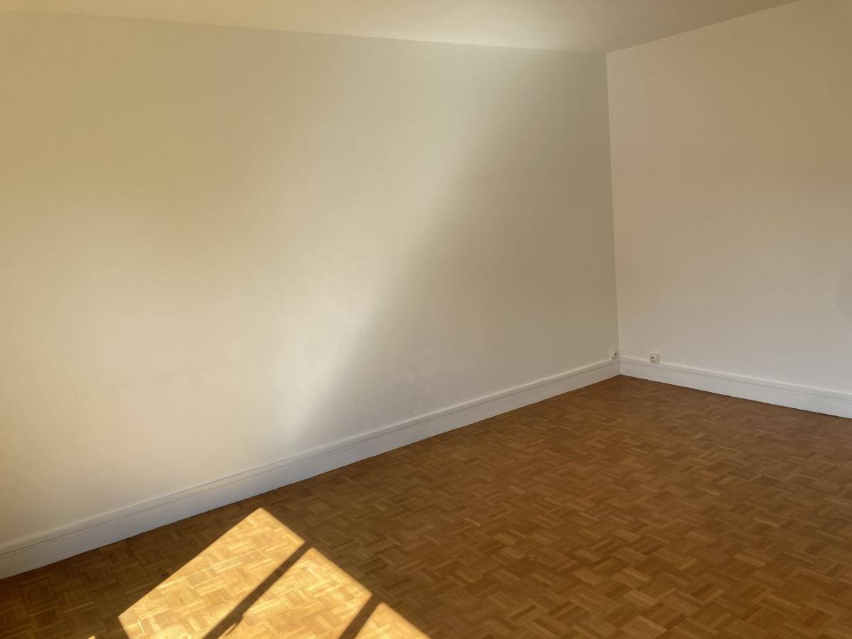 Location Appartement  2 pièces - 47.44m² 92140 Clamart